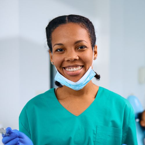 Foto da Dra. Paula Tavares