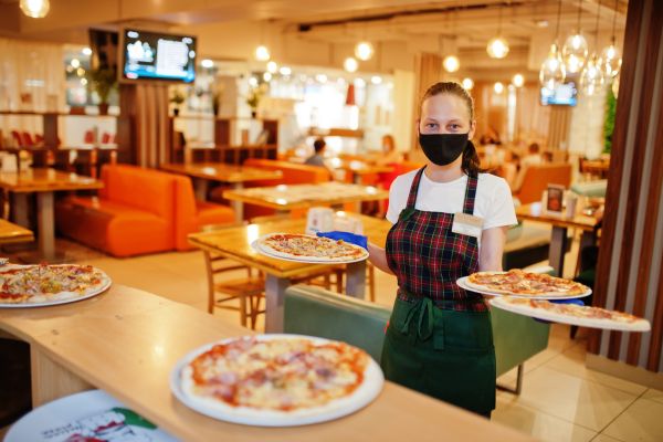 Atendimento em pizzaria com agente de IA